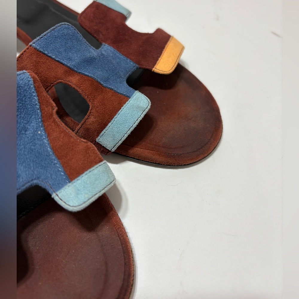 SOLD 💗 Hermes Multicolor Suede Sandals - Picture 5 of 12